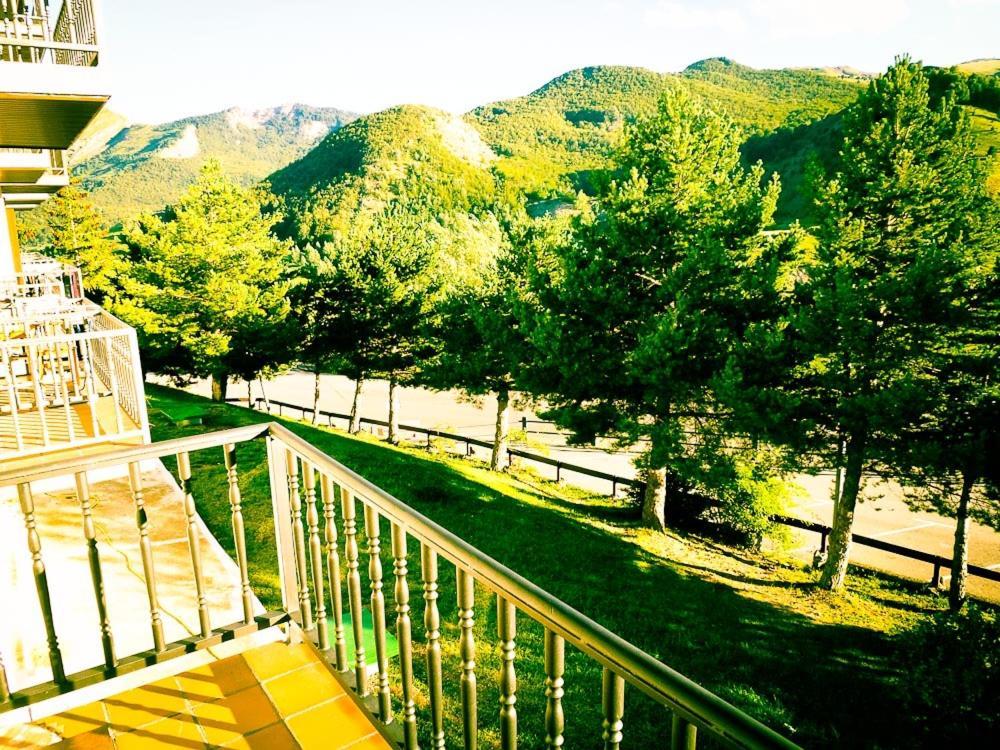 Apartamentos Formigal - Admite Mascotas - Buitenkant foto